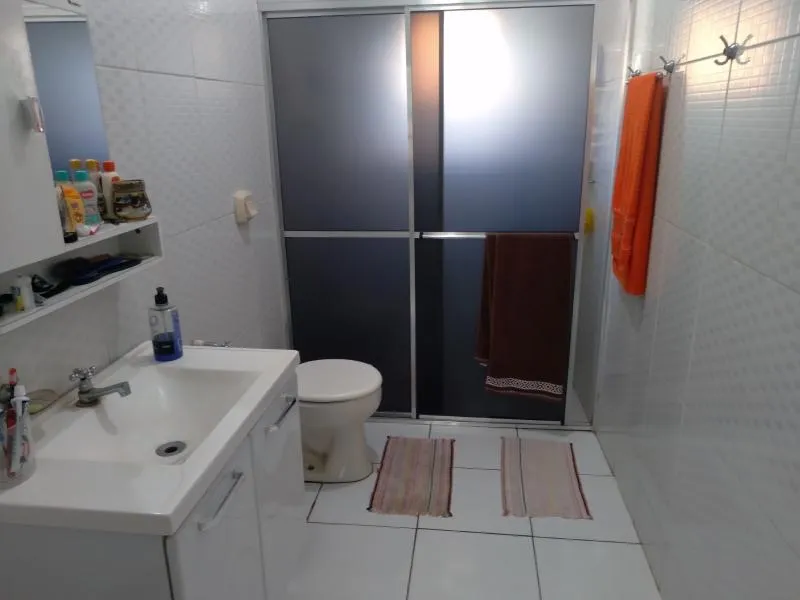 Casa à venda — foto 1 de 3