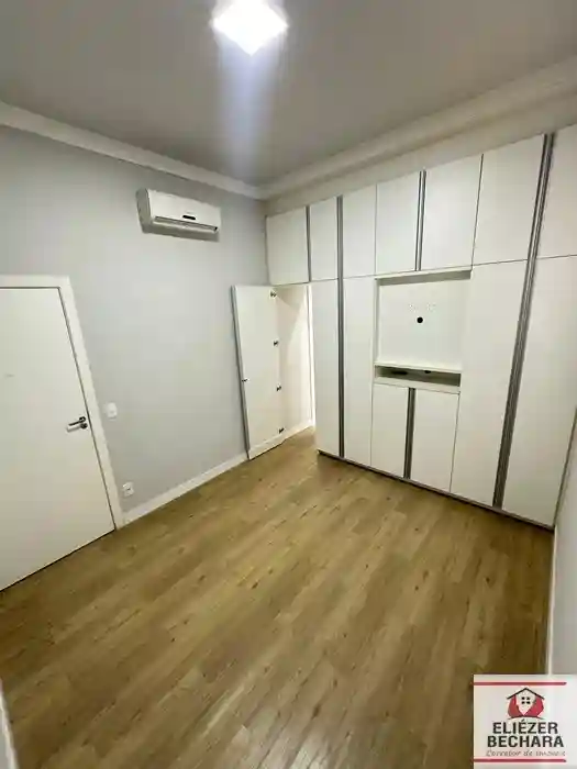 Casa de Condomínio com 3 quartos à venda, 300m² — foto 23 de 28