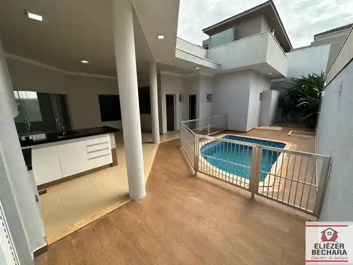 Casa de Condomínio com 3 quartos à venda, 300m² — foto 12 de 28