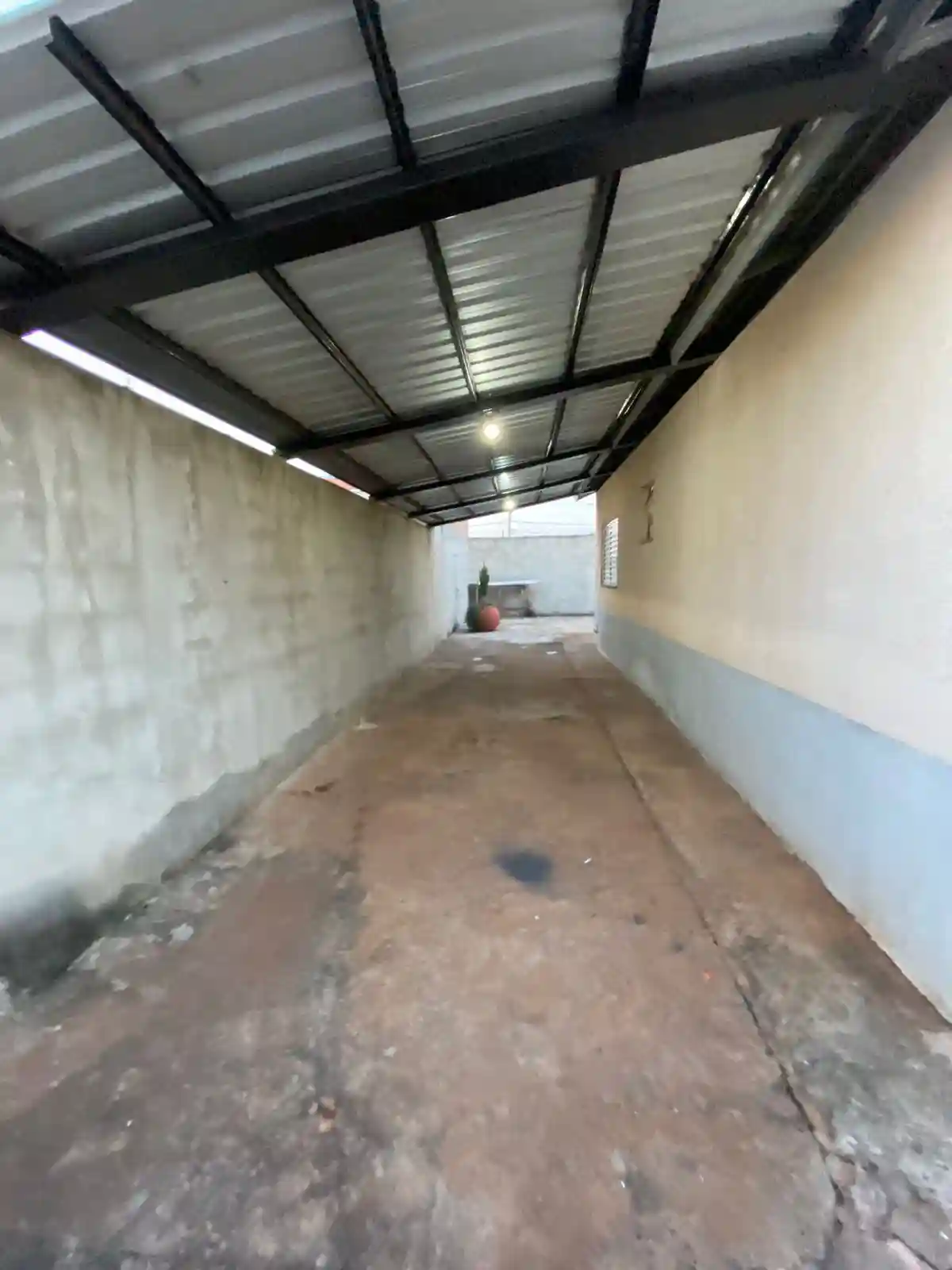 Casa com 2 quartos à venda, 200m² — foto 4 de 10