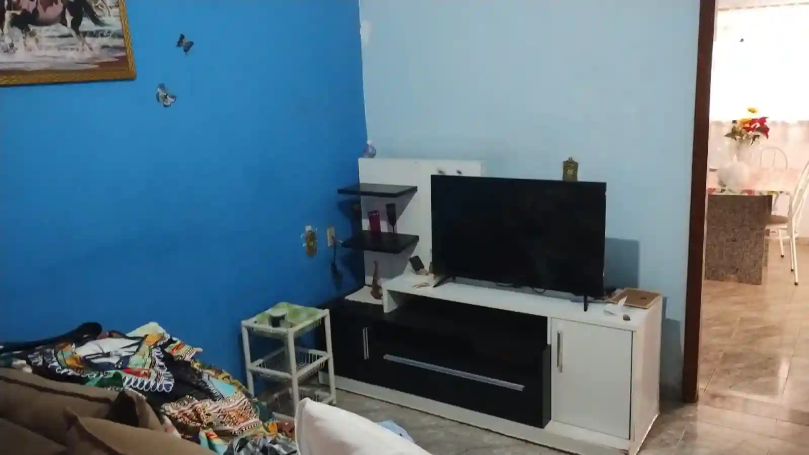 Casa com 2 quartos à venda, 200m² — foto 2 de 9