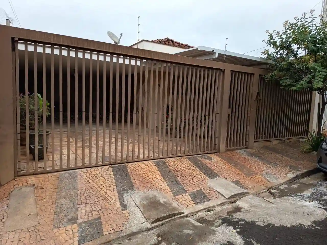 Casa com 3 quartos à venda, 198m² — foto 4 de 4