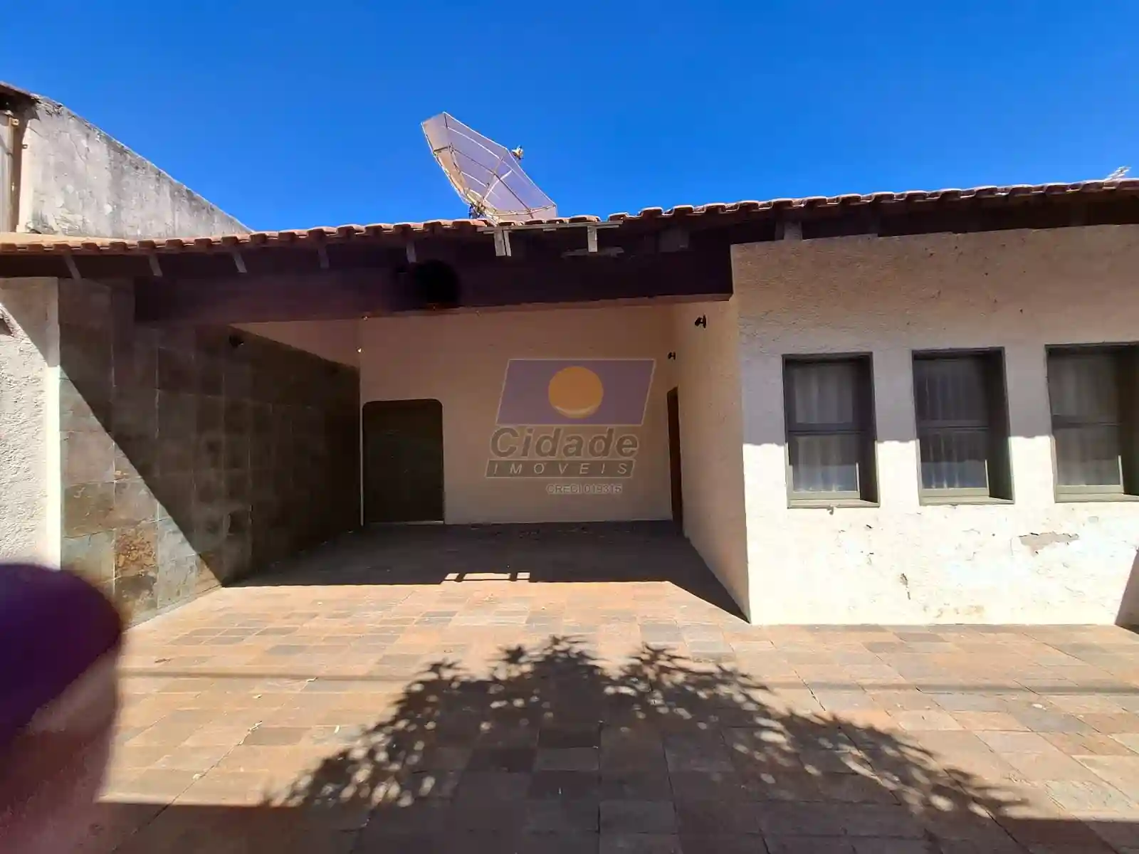 Casa com 4 quartos à venda, 423m² — foto 1 de 19