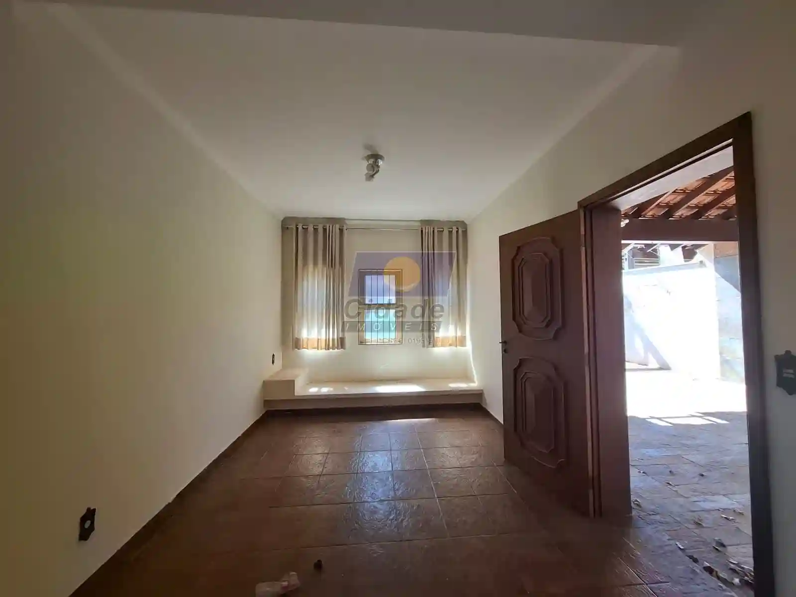 Casa com 4 quartos à venda, 423m² — foto 3 de 19
