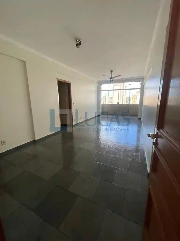 Apartamento com 3 quartos à venda, 110m² — foto 3 de 17
