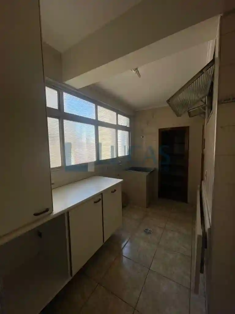 Apartamento com 3 quartos à venda, 110m² — foto 15 de 17