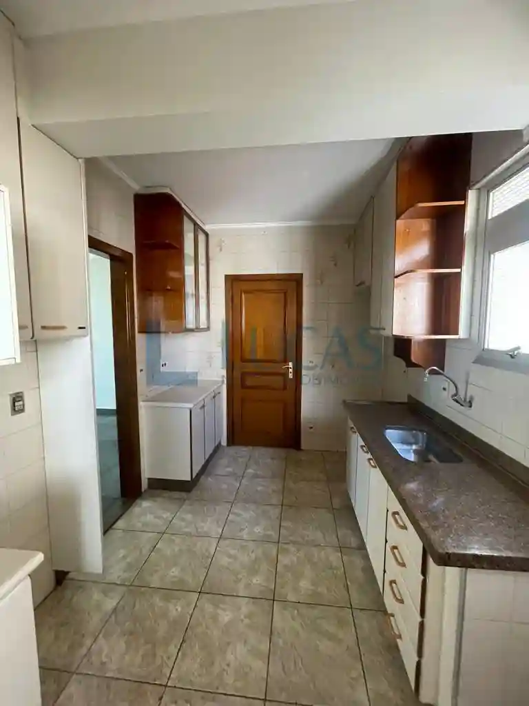 Apartamento com 3 quartos à venda, 110m² — foto 12 de 17