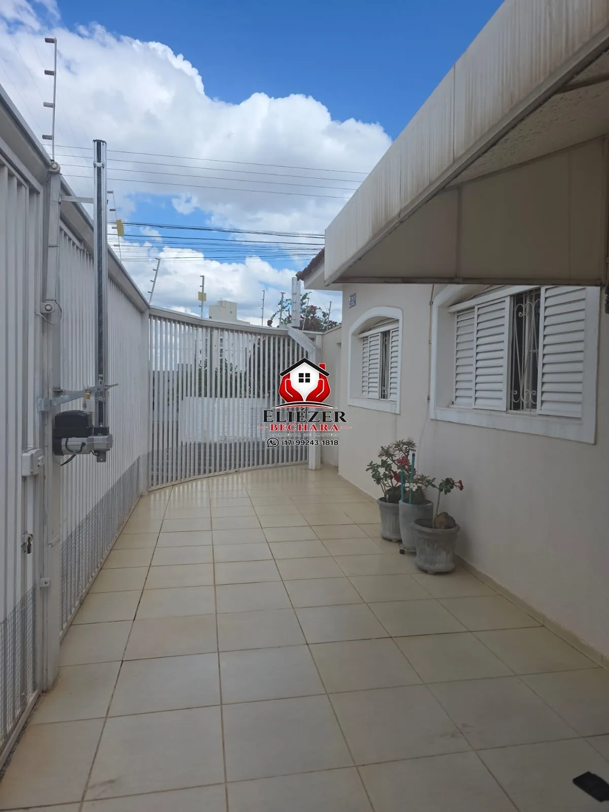 Casa com 3 quartos à venda, 140m² — foto 3 de 23