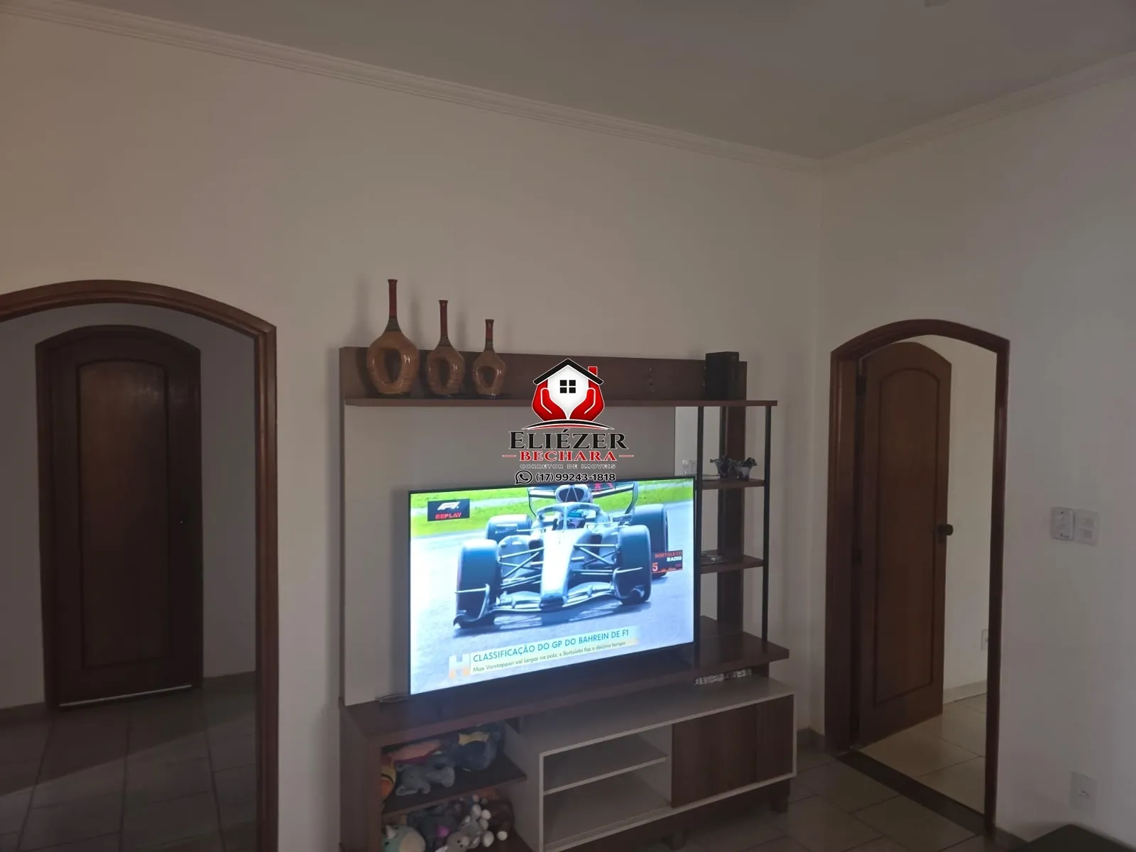 Casa com 3 quartos à venda, 140m² — foto 1 de 23