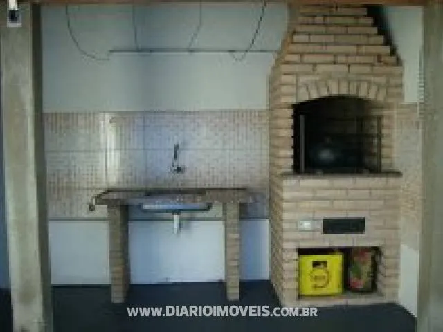 Casa à venda — foto 2 de 8