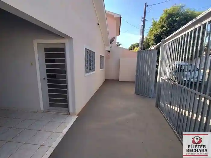 Casa com 5 quartos à venda, 367m² — foto 26 de 49