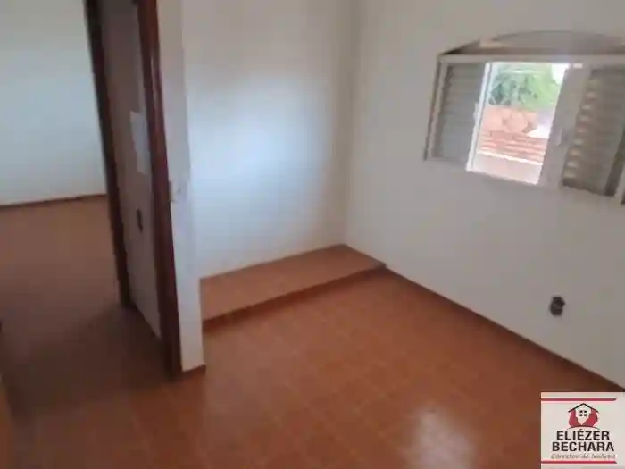 Casa com 5 quartos à venda, 367m² — foto 4 de 49