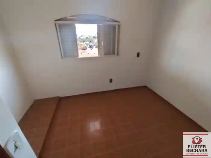 Casa com 5 quartos à venda, 367m² — foto 3 de 49