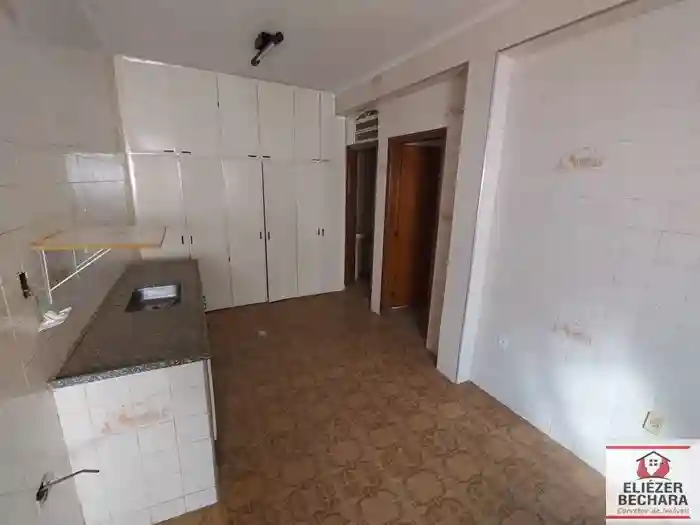 Casa com 5 quartos à venda, 367m² — foto 19 de 49