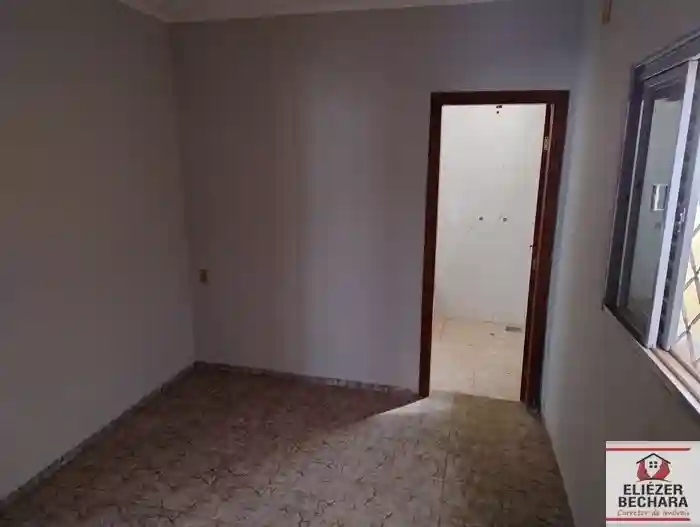 Casa com 5 quartos à venda, 367m² — foto 35 de 49