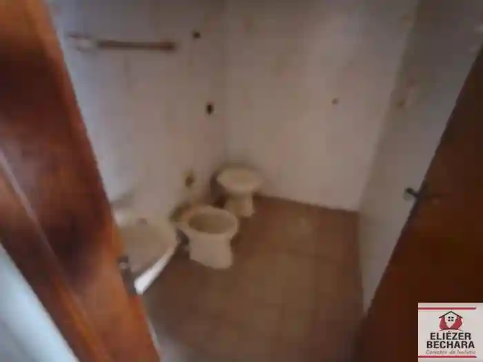 Casa com 5 quartos à venda, 367m² — foto 17 de 49