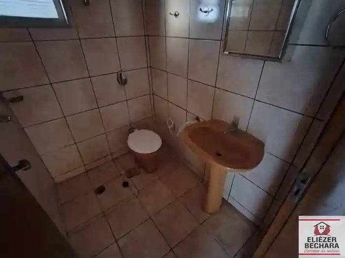 Casa com 5 quartos à venda, 367m² — foto 33 de 49