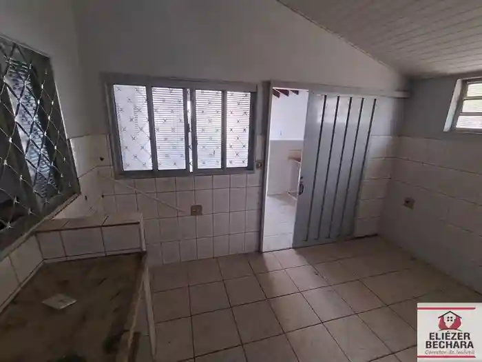 Casa com 5 quartos à venda, 367m² — foto 47 de 49