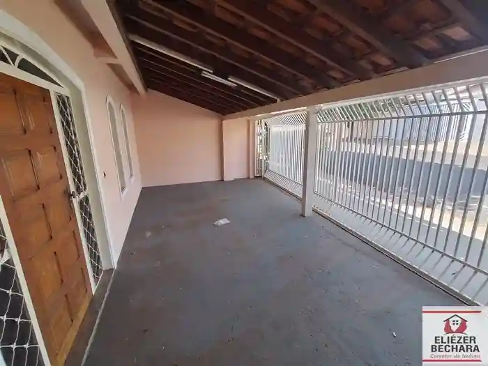 Casa com 5 quartos à venda, 367m² — foto 22 de 49