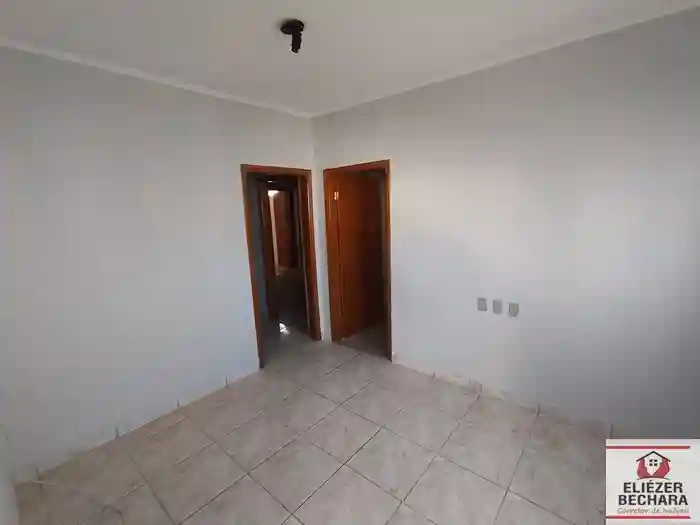 Casa com 5 quartos à venda, 367m² — foto 29 de 49