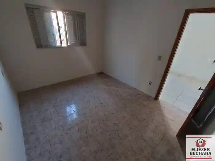 Casa com 5 quartos à venda, 367m² — foto 32 de 49