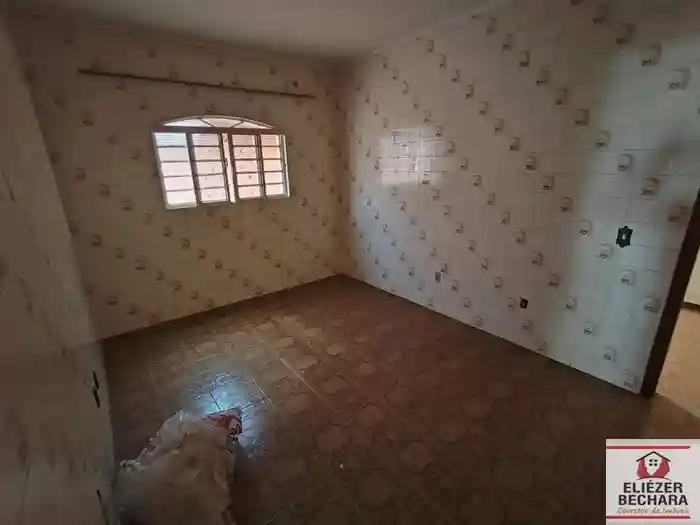Casa com 5 quartos à venda, 367m² — foto 15 de 49