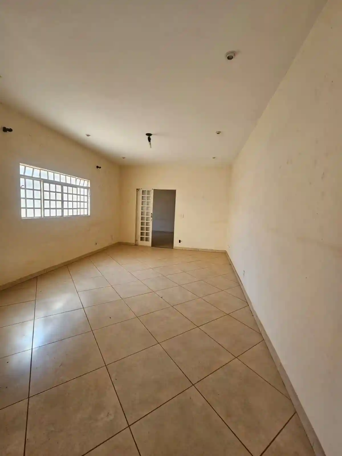 Casa com 3 quartos à venda, 240m² — foto 21 de 25