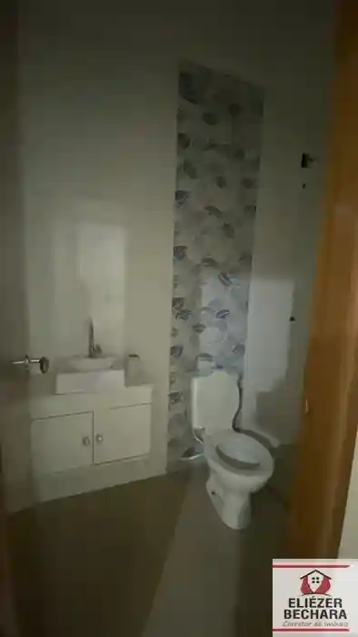Casa de Condomínio com 2 quartos à venda, 70m² — foto 2 de 11