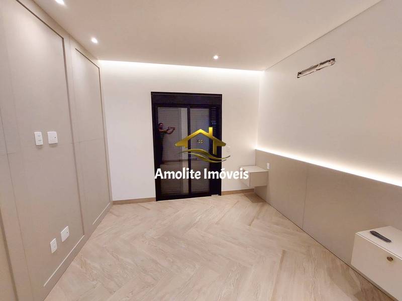Casa de Condomínio com 3 quartos à venda, 223m² — foto 9 de 53