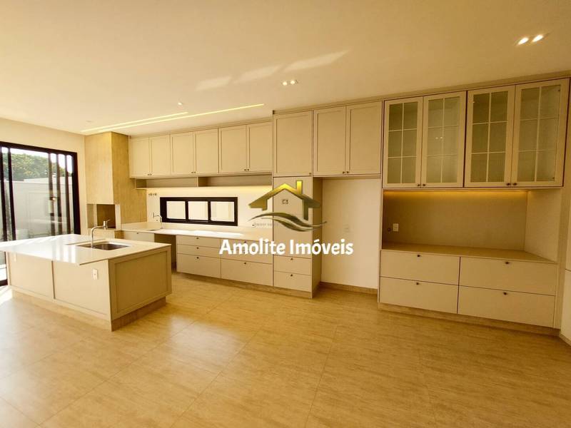 Casa de Condomínio com 3 quartos à venda, 223m² — foto 22 de 53