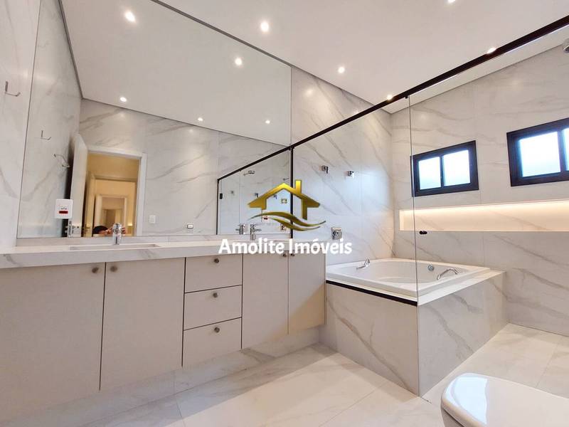 Casa de Condomínio com 3 quartos à venda, 223m² — foto 12 de 53