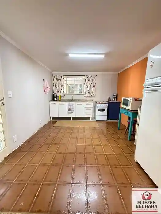 Casa com 4 quartos à venda, 230m² — foto 16 de 23