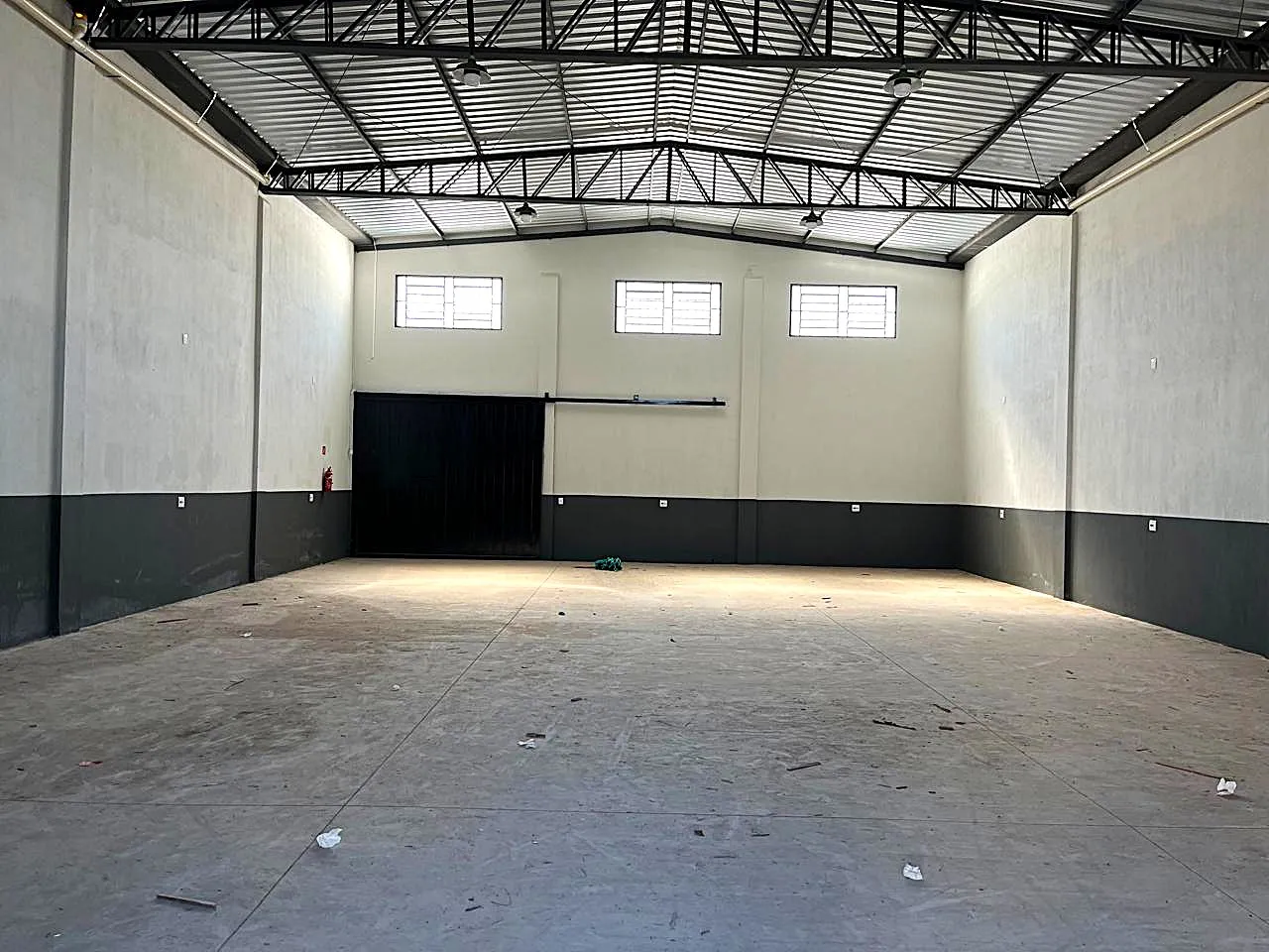 Loja / Salão / Ponto Comercial para aluguel, 300m² — foto 3 de 14