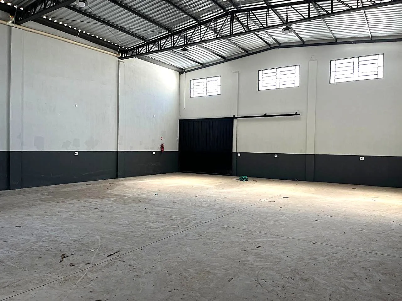 Loja / Salão / Ponto Comercial para aluguel, 300m² — foto 7 de 14