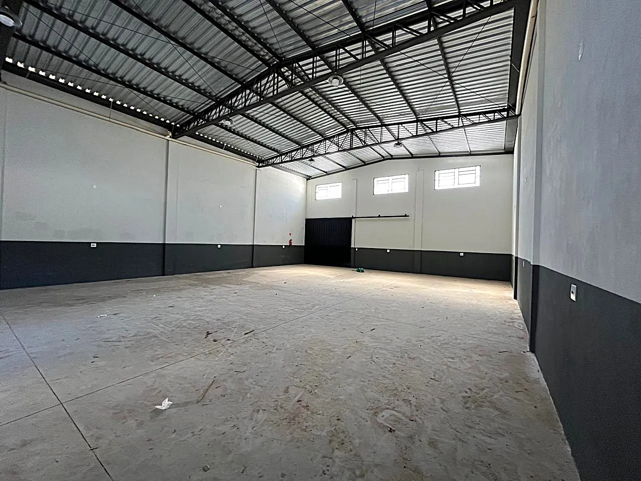 Loja / Salão / Ponto Comercial para aluguel, 300m² — foto 6 de 14