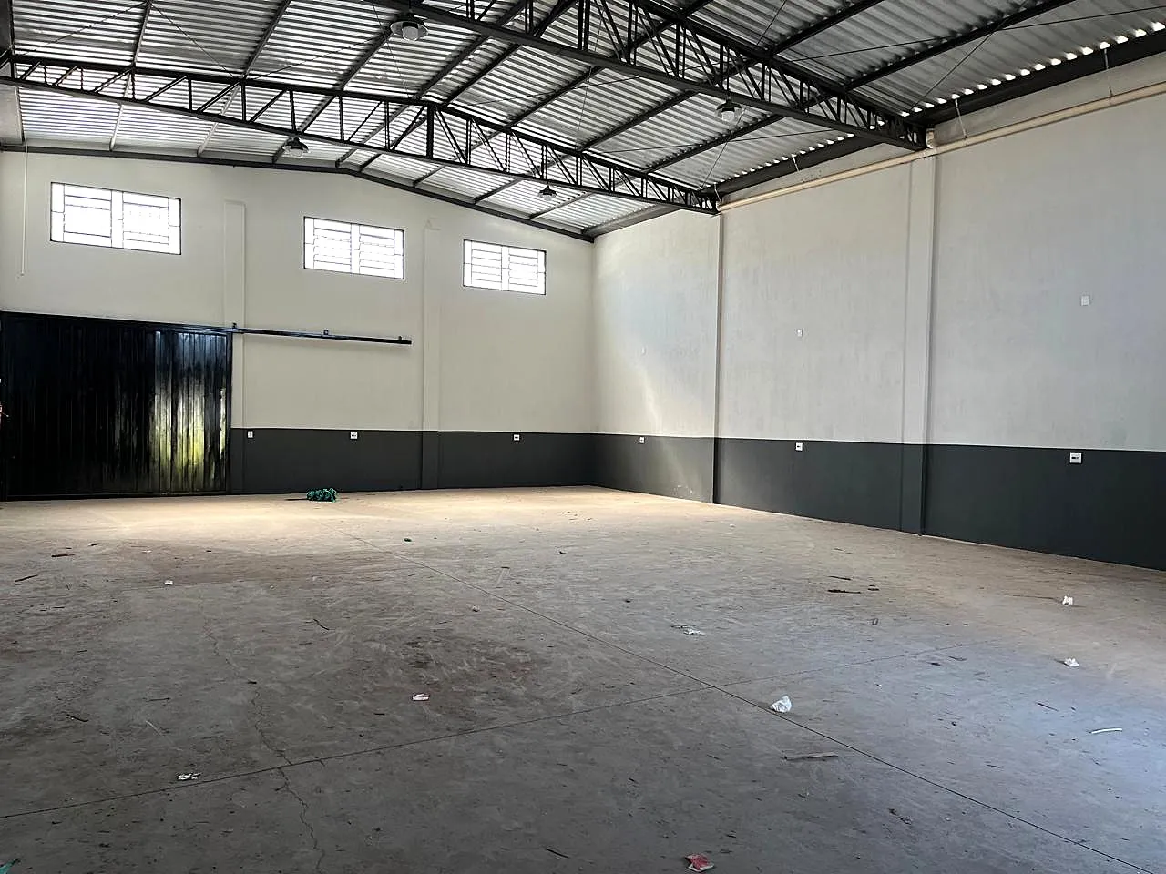Loja / Salão / Ponto Comercial para aluguel, 300m² — foto 4 de 14