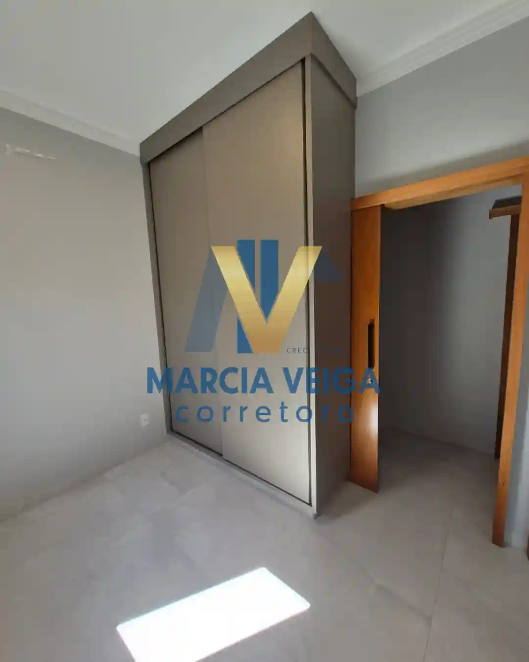 Casa de Condomínio com 3 quartos à venda, 275m² — foto 16 de 26