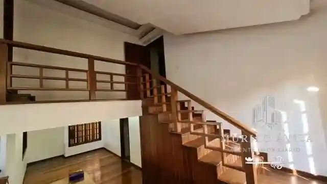 Casa com 4 quartos à venda, 600m² — foto 3 de 18