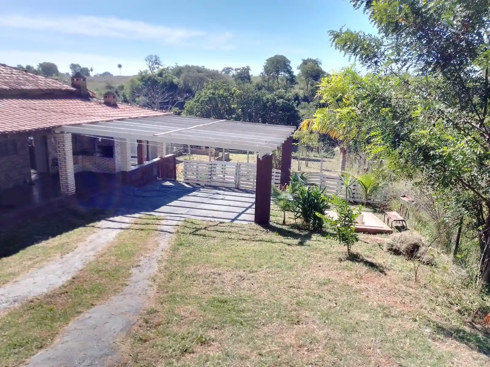 Fazenda / Sítio / Chácara à venda — foto 1 de 9