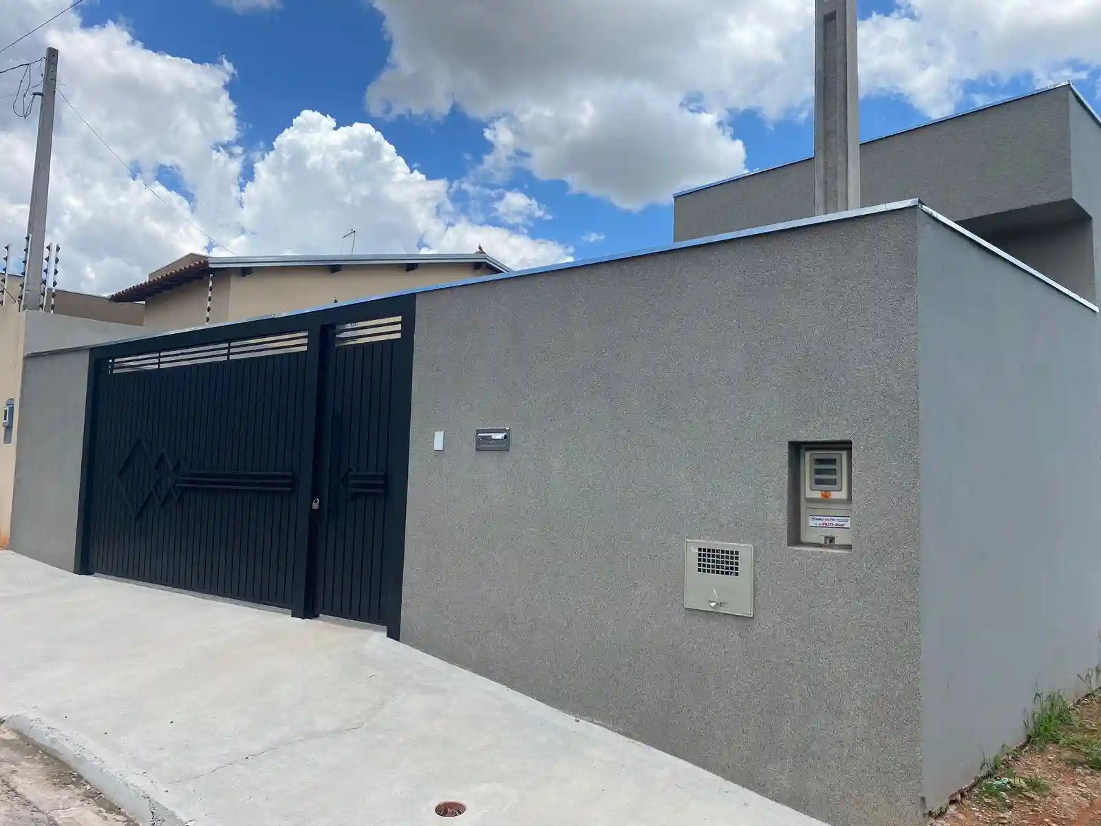 Casa com 2 quartos à venda, 200m² — foto 2 de 18