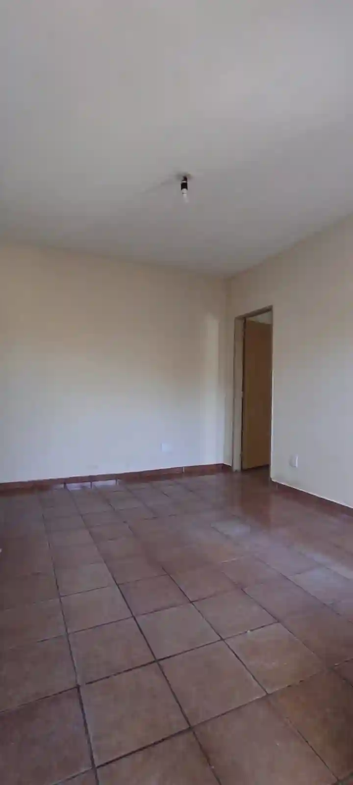 Casa com 2 quartos à venda, 70m² — foto 4 de 8