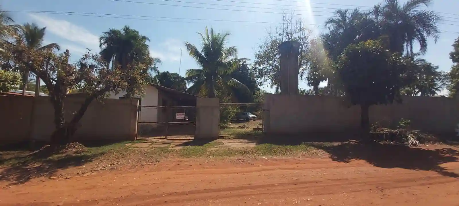 Fazenda / Sítio / Chácara com 2 quartos à venda, 1000m² — foto 1 de 10