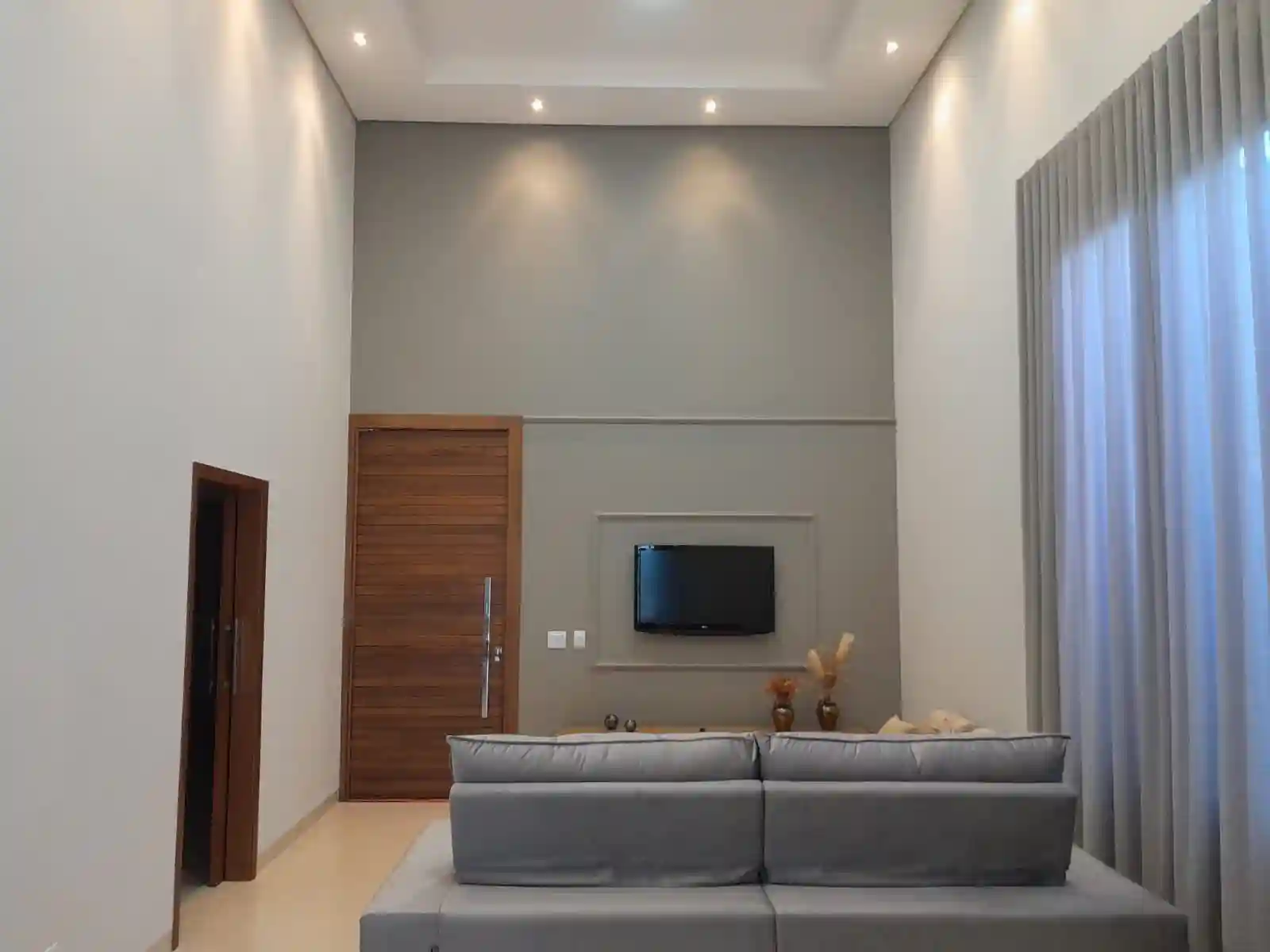 Casa de Condomínio com 2 quartos à venda, 253m² — foto 2 de 12