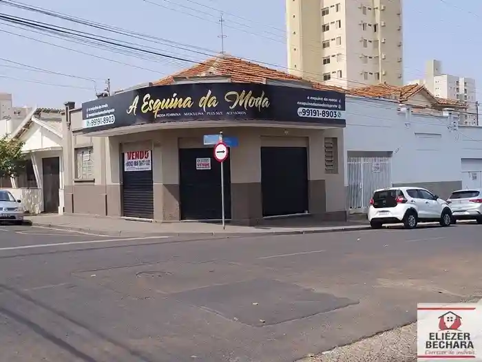 Loja / Salão / Ponto Comercial com 2 quartos à venda, 200m² — foto 1 de 53