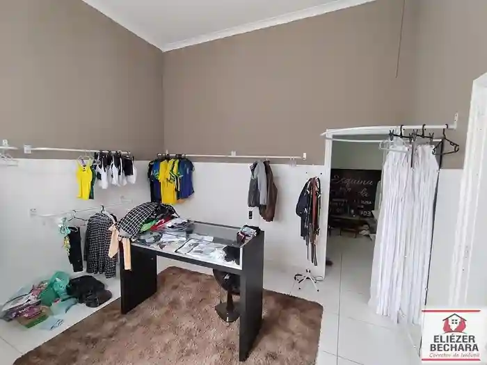 Loja / Salão / Ponto Comercial com 2 quartos à venda, 200m² — foto 17 de 53