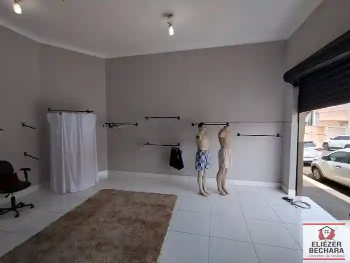 Loja / Salão / Ponto Comercial com 2 quartos à venda, 200m² — foto 8 de 53