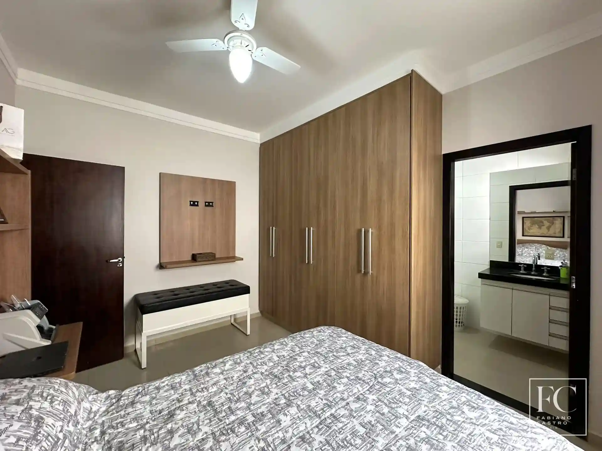 Casa de Condomínio com 3 quartos à venda, 210m² — foto 34 de 46