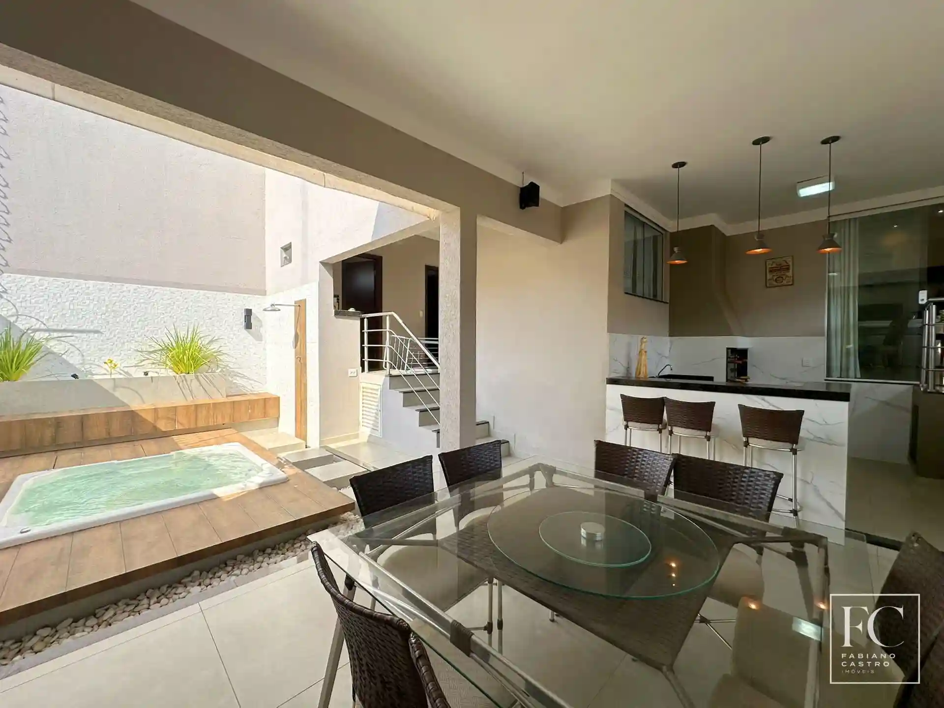 Casa de Condomínio com 3 quartos à venda, 210m² — foto 22 de 46