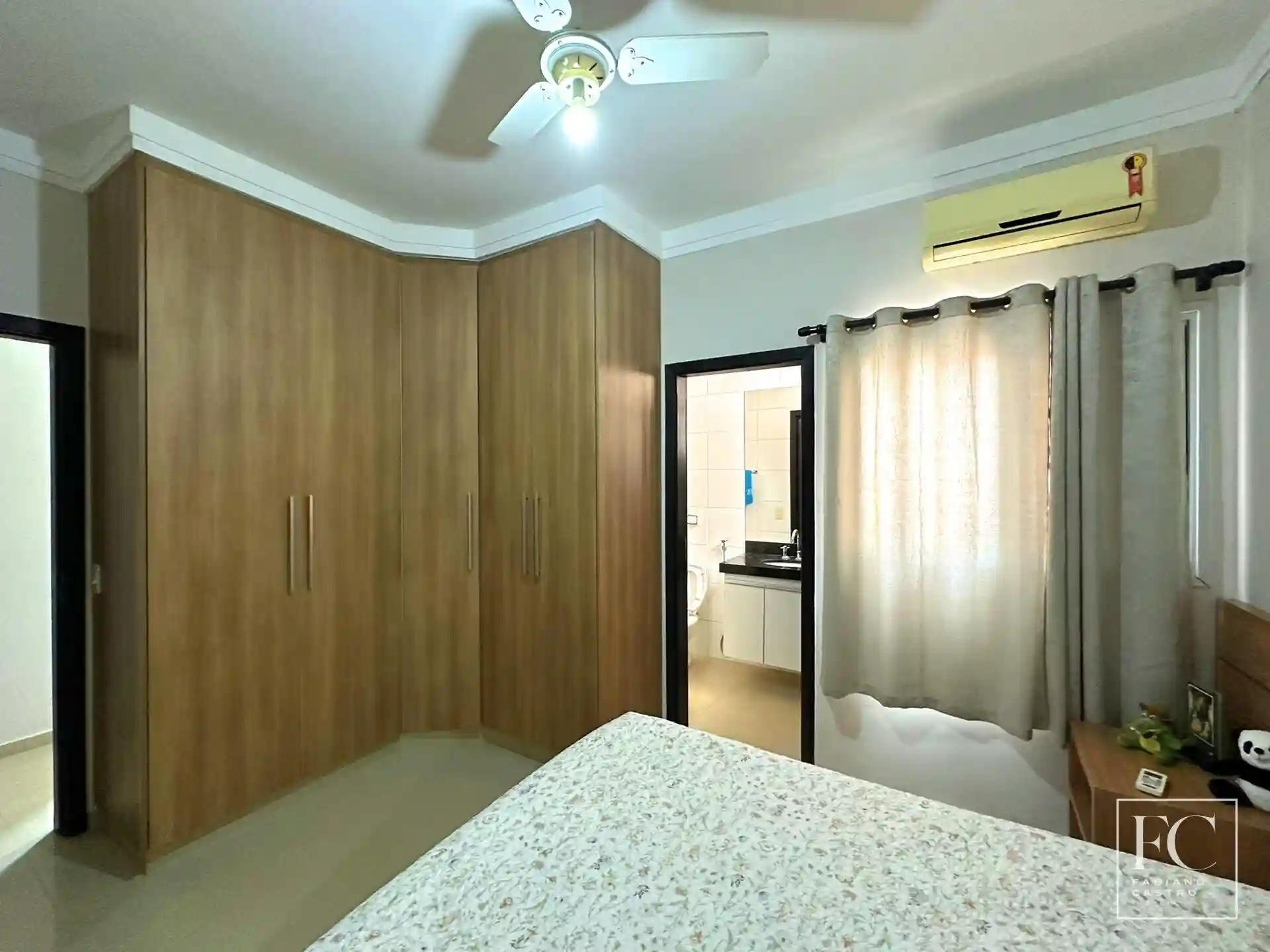 Casa de Condomínio com 3 quartos à venda, 210m² — foto 37 de 46