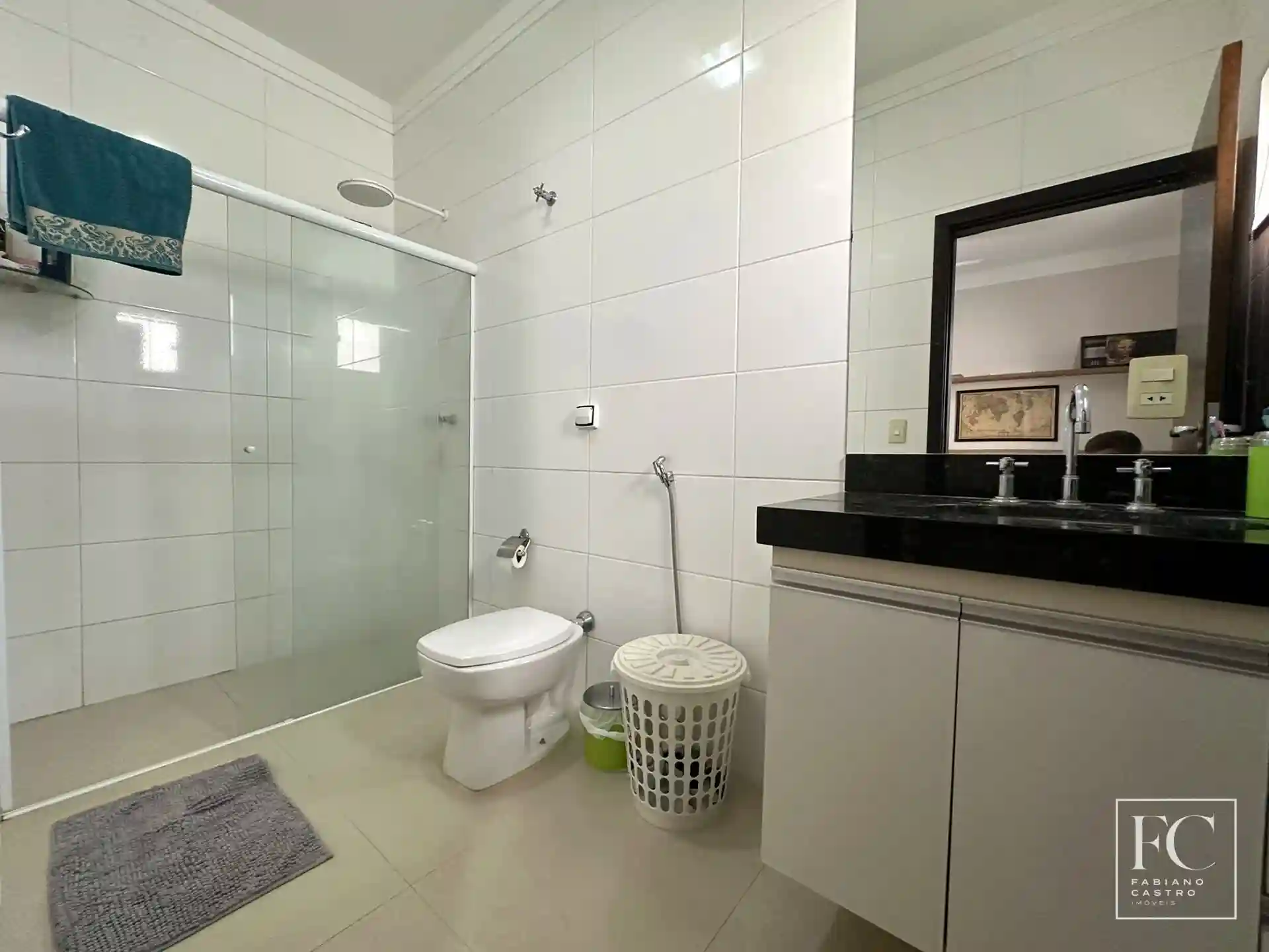 Casa de Condomínio com 3 quartos à venda, 210m² — foto 32 de 46